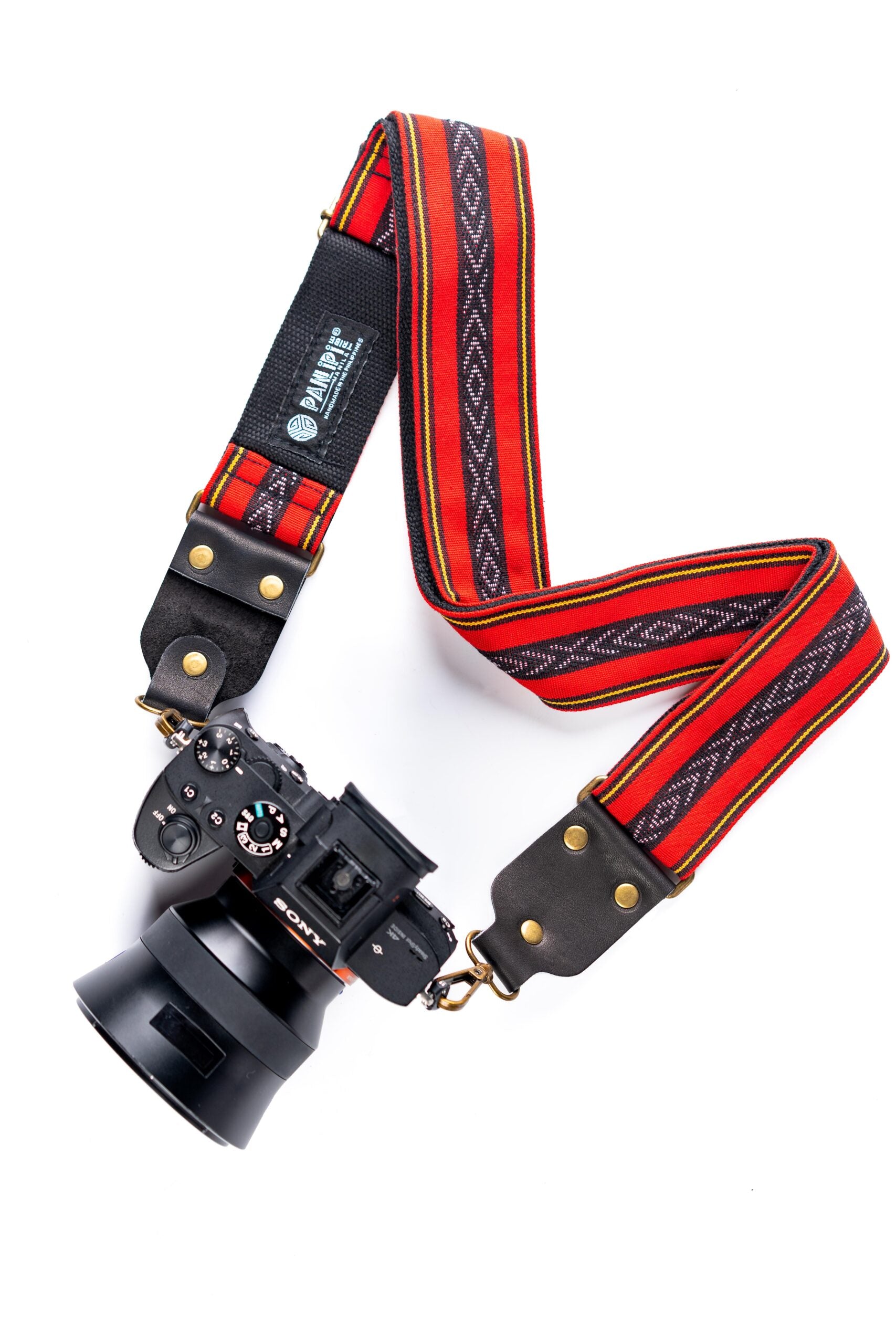 Handmade Panlipi Strap Loom Weave Cuabao Red BaguCam03 Camera Strap